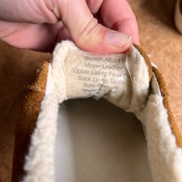 Madewell Sidewalk Low-Top Suede Faux Sherpa Sneaker - Picture 6 of 7